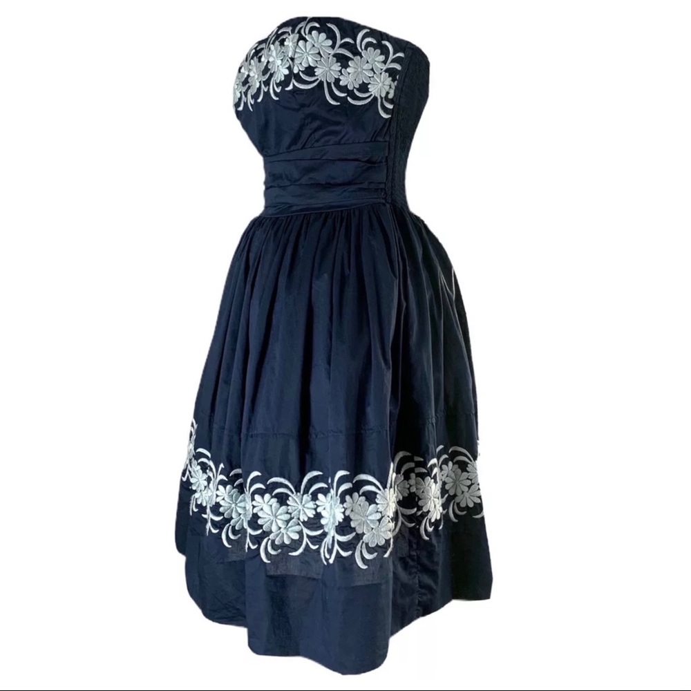 Anthropologie Girls from Savoy Dress Around the Maypole Floral Embroidered M